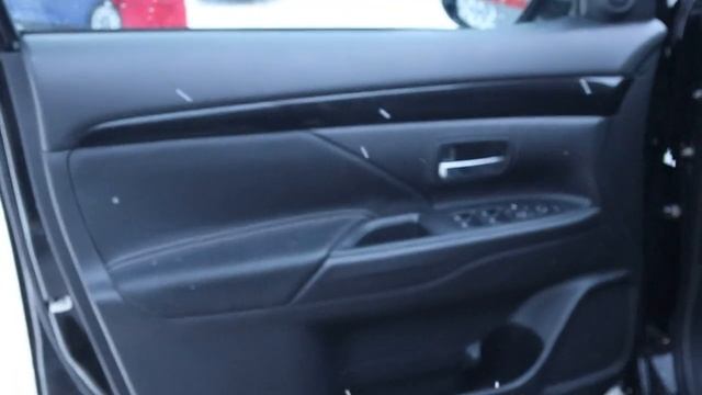 Mitsubishi Outlander смотреть онлайн