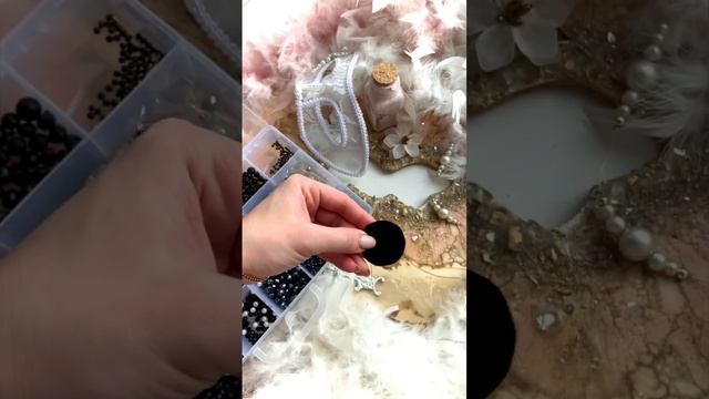 Объёмное кольцо с бусинами смотреть онлайн