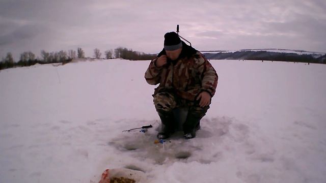Рыбалка в марте. смотреть онлайн