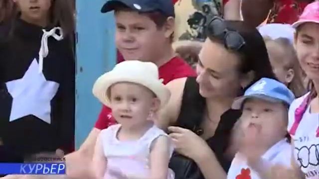 01 06 По случаю Дня защиты детей в Новороссийском комплексном центре реабилитации для детей и подр смотреть онлайн