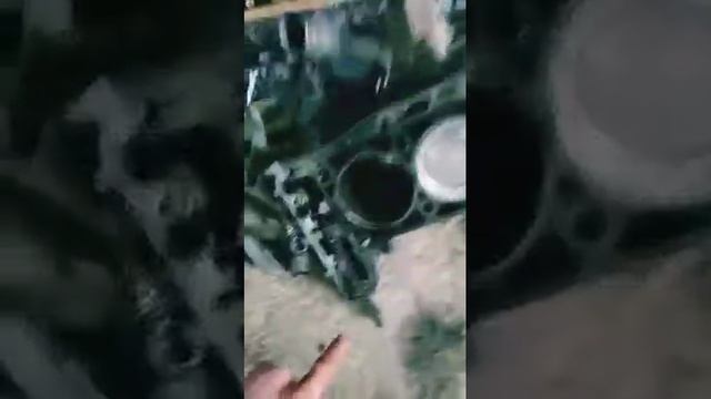 Лёгкий способ вставить поршень самому без спец инструмента на w124 102 смотреть онлайн