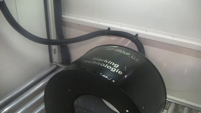 LMTs Cobalt XL 3D with Conveyor Laser Marking System смотреть онлайн