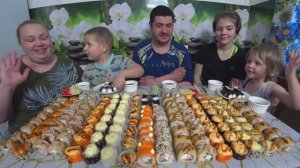 2 огромных сета роллов ?/мукбанг/жизнь в селе навеселе