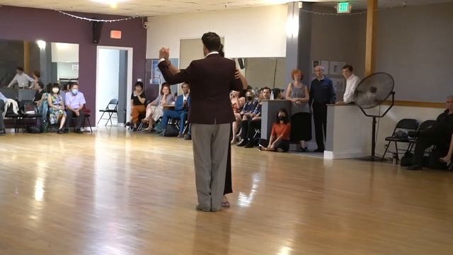 Diego Lanau & Alejandra Saravia Tango Demo 1/2 @ Dance Boulevard 2022 August 12 смотреть онлайн