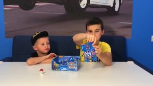 ЩЕНЯЧИЙ ПАТРУЛЬ! Распаковка сюрпризов героев из мультика. Видео для детей.