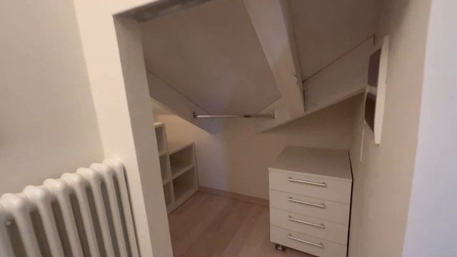 ? Attic apartment in Alassio смотреть онлайн