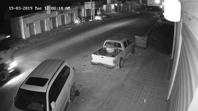 HIKVISION DS-2CD2063G0-I смотреть онлайн