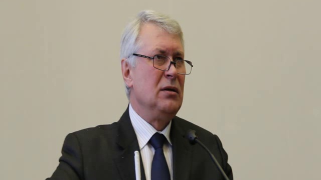 Ижицкий (КПРФ,Кострома):социализм- единственный путь Рос... смотреть онлайн