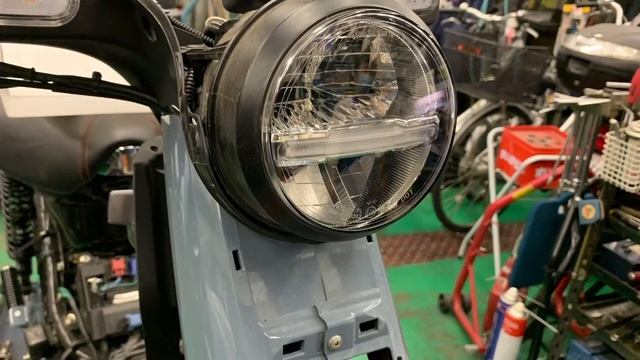 HONDA super Cub C125 武川181ccボアアップ作業wブレーキホース交換&武川油温計取り付け作業して頂きました！ смотреть онлайн