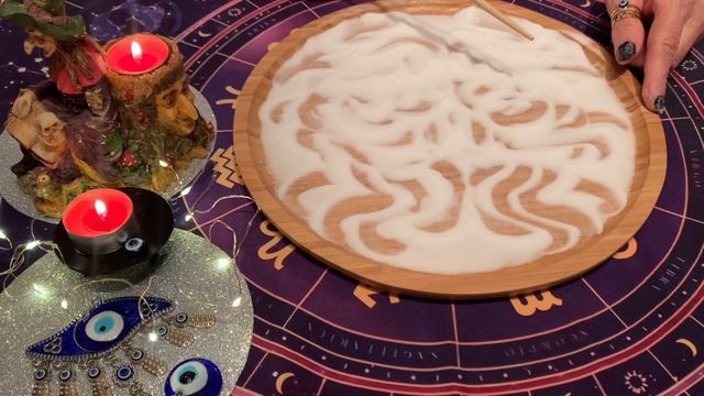 КТО ПОСТУЧИТСЯ В МОЮ ДВЕРЬ ? | гадание онлайн на соли смотреть онлайн