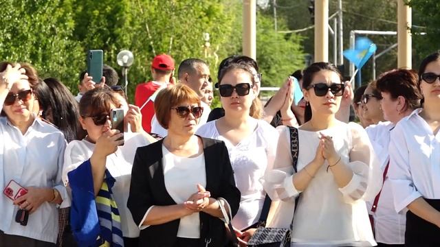 День государственной символики РК был отмечен в Аксае смотреть онлайн