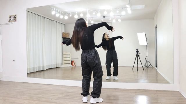 [Tutorial]CL 'SPICY' 챌린지 안무 배우기 Dance ChallengeTutorial Mirror Mode смотреть онлайн