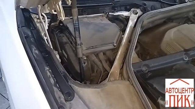 BMW F10 Чистка дренажей e70 e71 смотреть онлайн