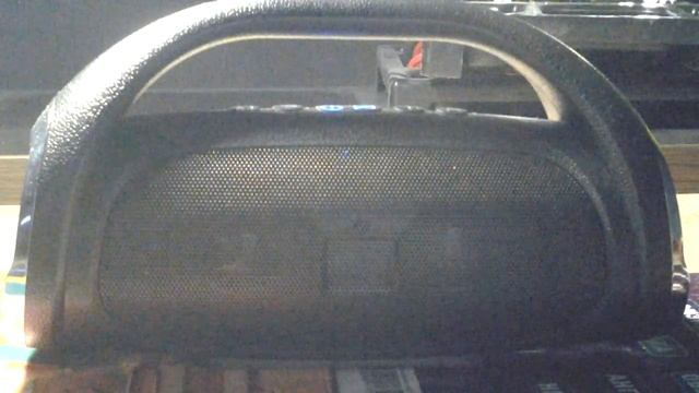 Сравнение колонок JBL Xtreme 2 copy vs JBL boomsbox mini смотреть онлайн