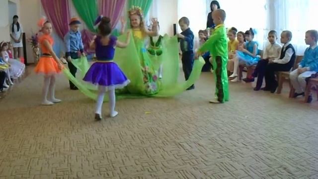 Красивый танец весны смотреть онлайн