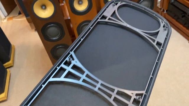 B&W 704 và 703 chân dài đã đẹp còn hót hay hàng lòi chuẩn xịn anh quốc mời các bác смотреть онлайн