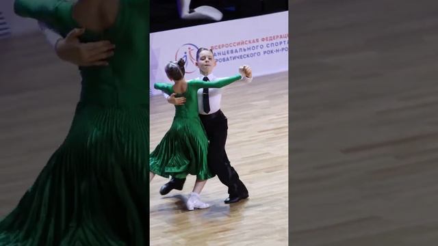 Ноготков Матвей - Елизарова Виктория (танго) смотреть онлайн
