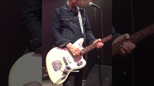 How to play ‘The Headmasters Ritual’ By Johnny Marr смотреть онлайн