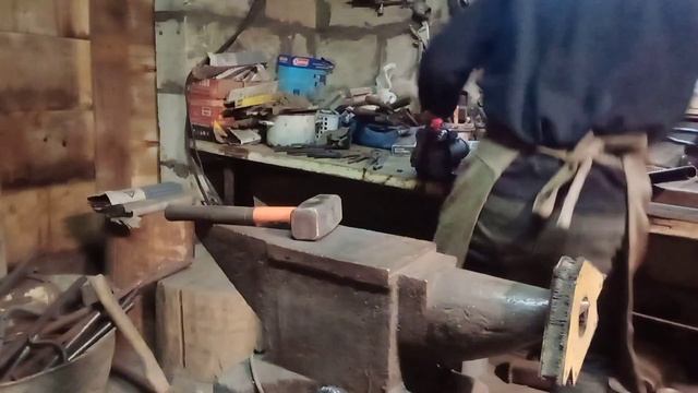 простенький вариант ручек,художественная ковка металла,кованые изделия, кондуктор смотреть онлайн