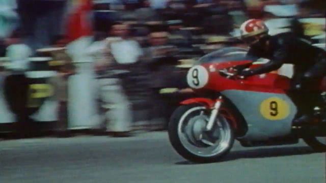 TT Launch 2018 - A - Giacomo Agostini смотреть онлайн