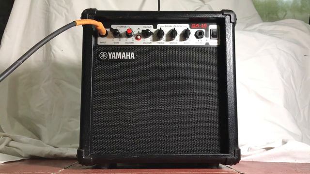 En venta: Amplificador Yamaha GE-15, de 15 watts de potencia. смотреть онлайн
