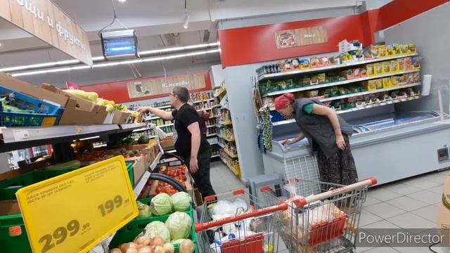 МАГНИТ ТРАВИТ ГРАЖДАН/НЕАДЕКВАТНАЯ СОТРУДНИЦА ОСКОРБЛЯЕТ смотреть онлайн