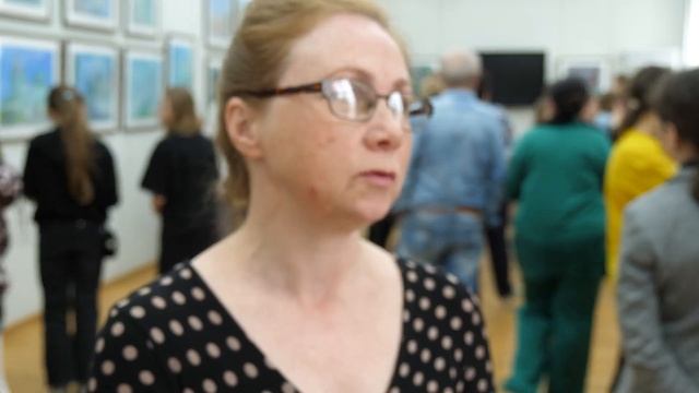 В ДХШ им. Тенишевой прошла выставка Татьяны Еленевой смотреть онлайн
