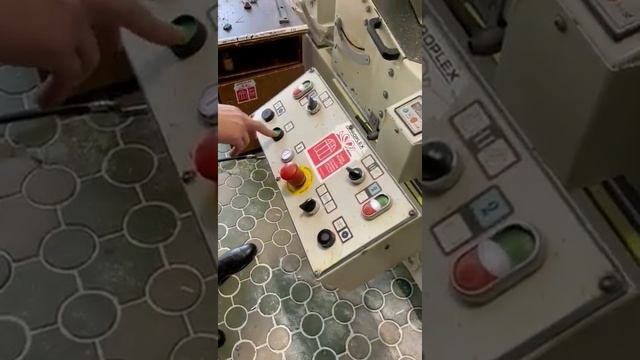 ALTECH BASIC-450 Двухголовочная фронтальная пила для резки алюминиевых и ПВХ профилей