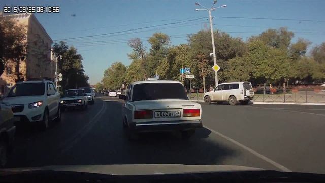 Автохамство в Астрахани. смотреть онлайн