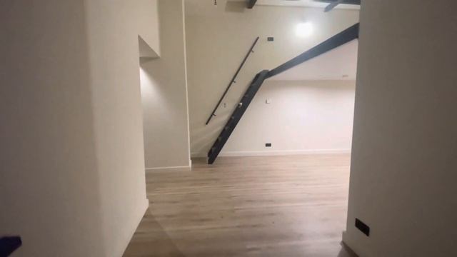 Лот 629. Обзор лофта на Балтийской ул., 15. смотреть онлайн