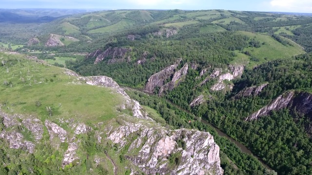 Вход в природный парк Мурадымовское ущелье. смотреть онлайн