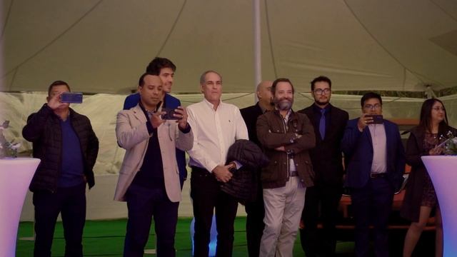 Lanzamiento de Geely Tugella 2023 смотреть онлайн