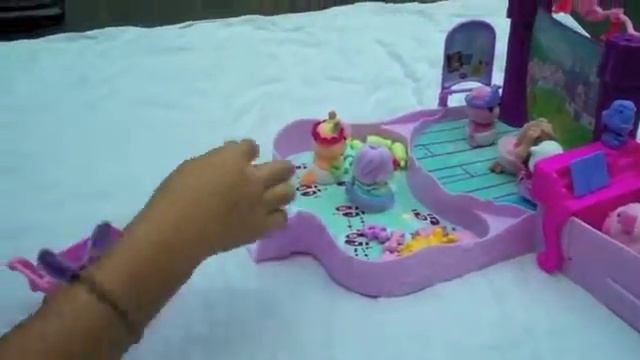 Zhu Zhu Babies смотреть онлайн