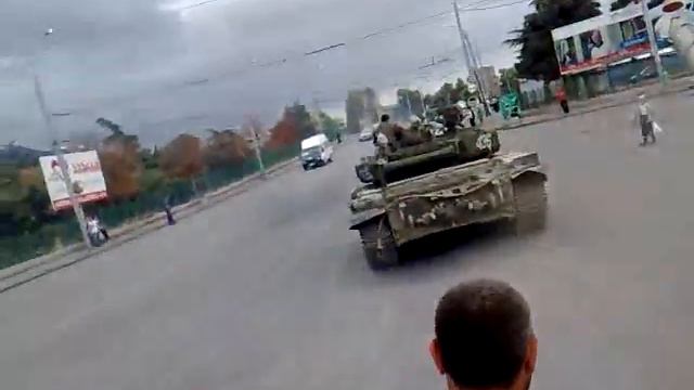 Грузинские танки едут на Цхинвал гори цхинвал смотреть онлайн
