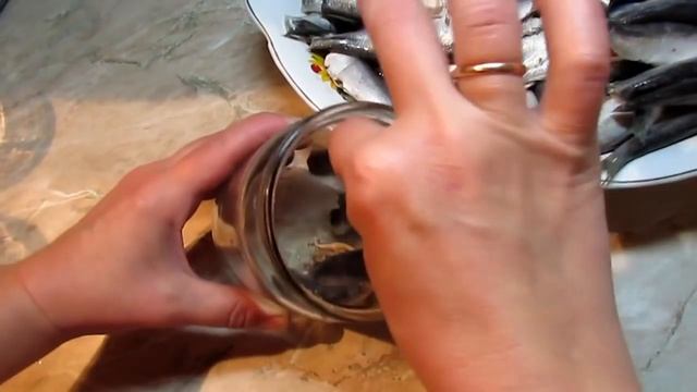 Шпроты в автоклаве. Как приготовить домашние шпроты в автоклаве? смотреть онлайн