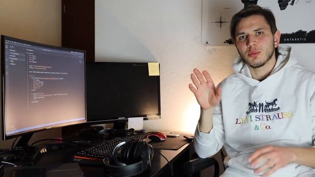 NEVER miss a YouTube Upload with Python смотреть онлайн