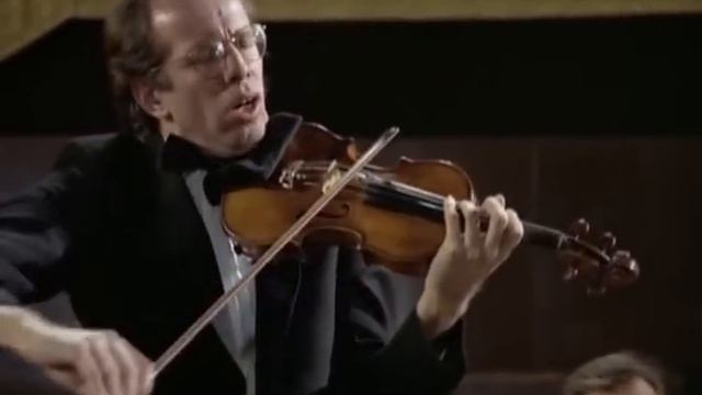 Mozart - Violin Concerto No. 4 KV. 218 (Kremer, Harnoncourt, VPO) FULL VIDEO смотреть онлайн