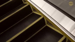 Почему ступени эскалатора делают ребристыми?