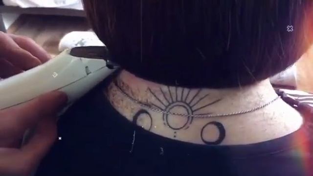 Окрашивание волос без повреждения и стрижка по авторским техникам парикмахера Макса Донских смотреть онлайн