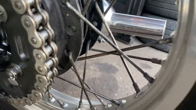 Kawasaki W400 - EJ400A-009806