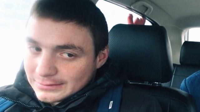 ПОЕЗДКА С ДВУМЯ ПАЦЫКАМИ ЗА ЗАКЛАДКОЙ ?! | Яндекс такси смотреть онлайн