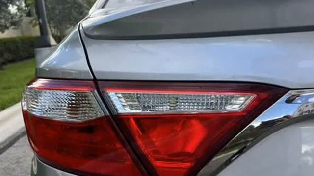 2017 Toyota Camry SE Sedan 4D (Coral Springs, Florida) смотреть онлайн