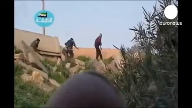 Bus explodes on Turkish-Syrian border - смотреть онлайн