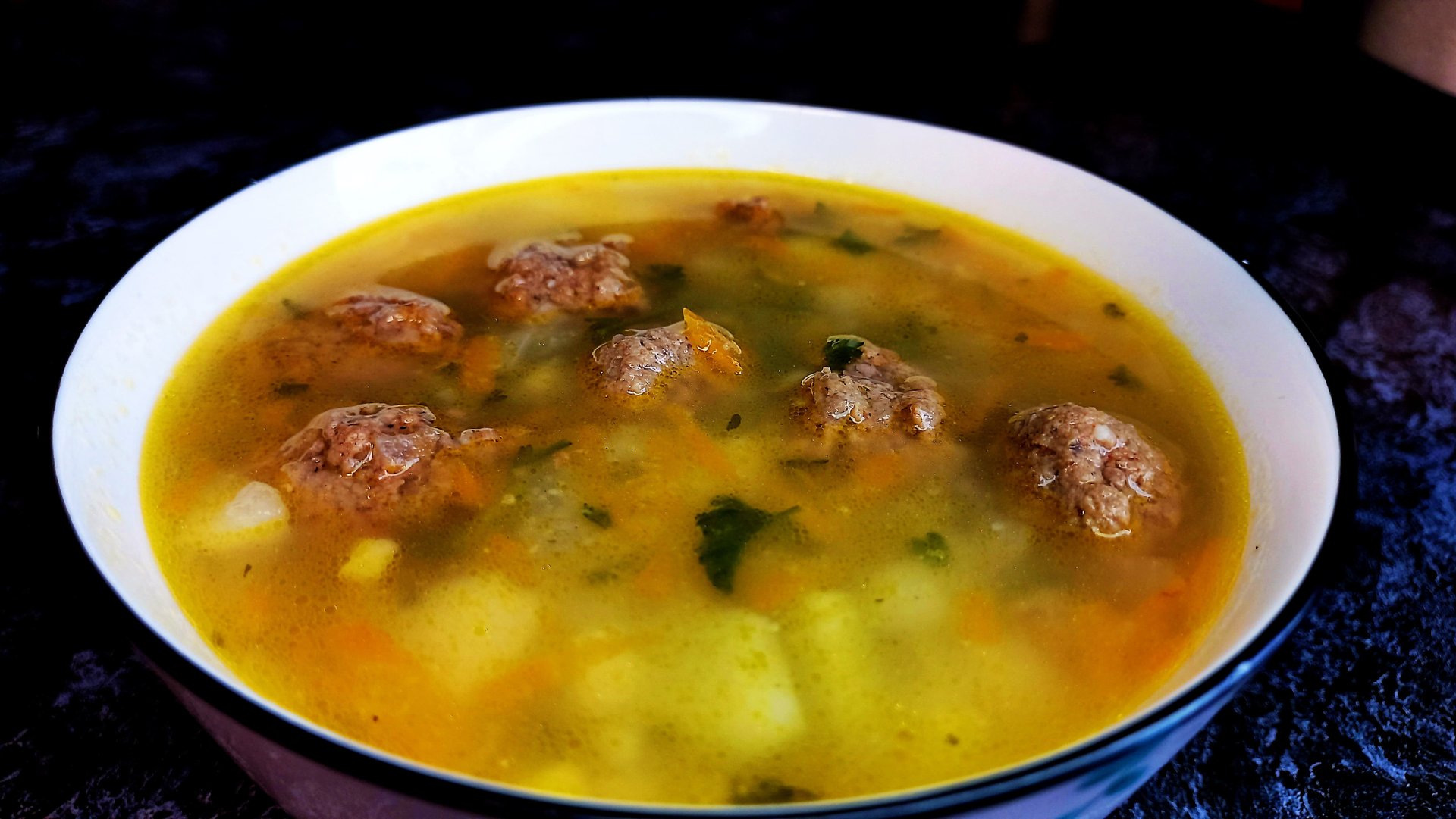 Суп с фрикадельками смотреть онлайн