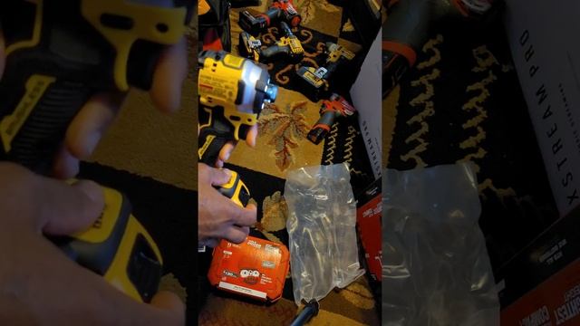 Dewalt DCF850 20V Max ????