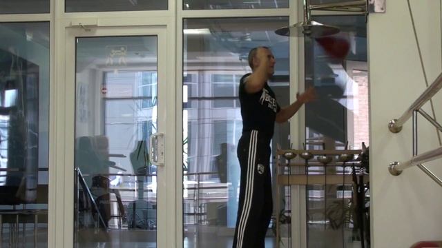 Пневмогруша (Speed Bag) удары ногами ( Kicking Speed Bag) и руками. смотреть онлайн