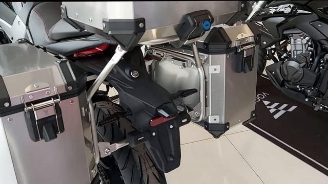 VOGE 500DS смотреть онлайн