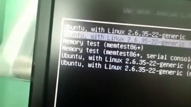 Удалил Windows НА КОМПЕ ИНФОРМАТИКИ! Как Удалить Windows На компе информатики? смотреть онлайн