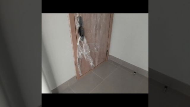 Ай, какой порог. Красота в делах. Облогороженый порог входной двери. И маленький порог в ванной. смотреть онлайн