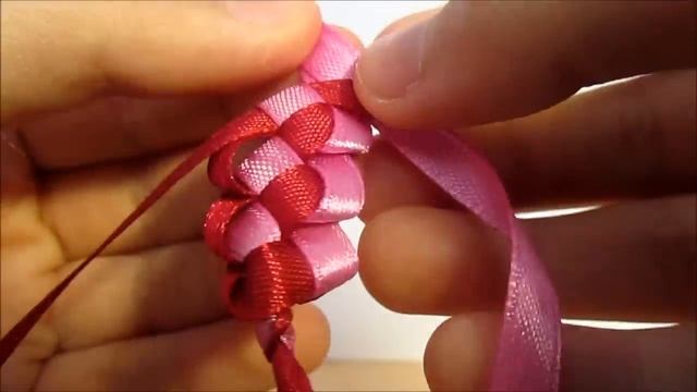 Плетение Фенечек из Атласных Лент) смотреть онлайн